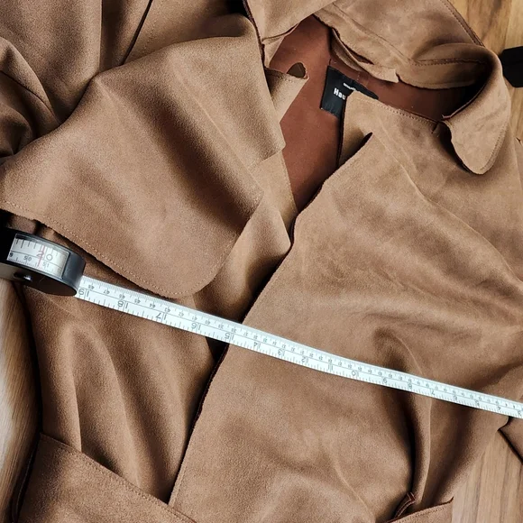 Haute Monde Classic Tan Trench Coat - Picture 11 of 11